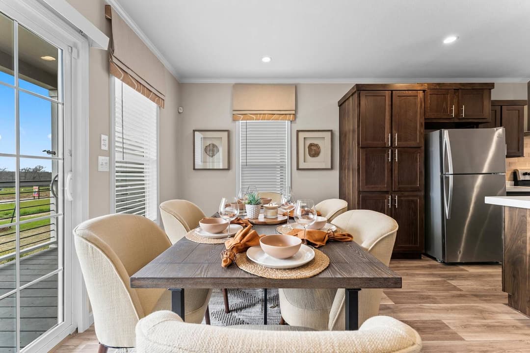 Innovation 2860s interior home features