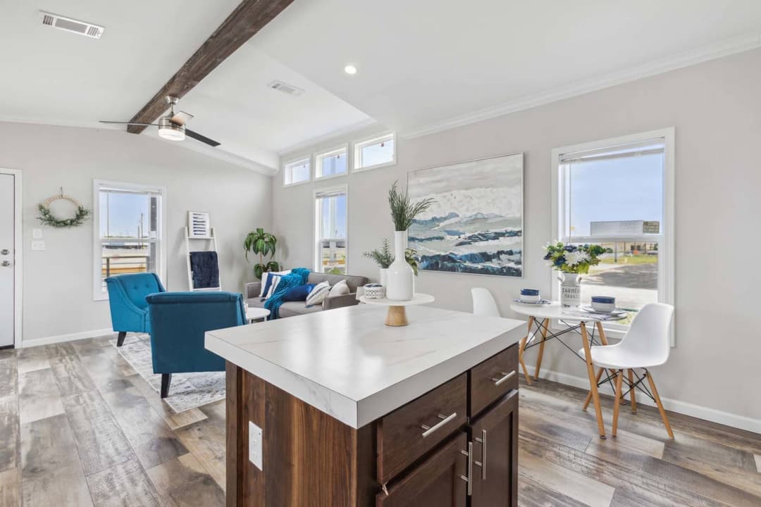 Titan extreme 1656h kitchen home features