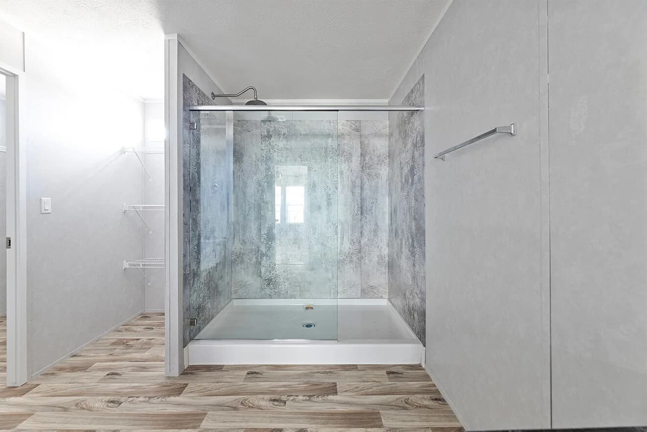 Valu maxx premier 32684e bathroom home features