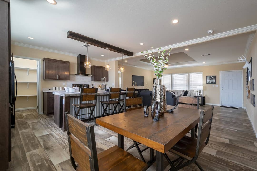 Innovation 3256n interior home features