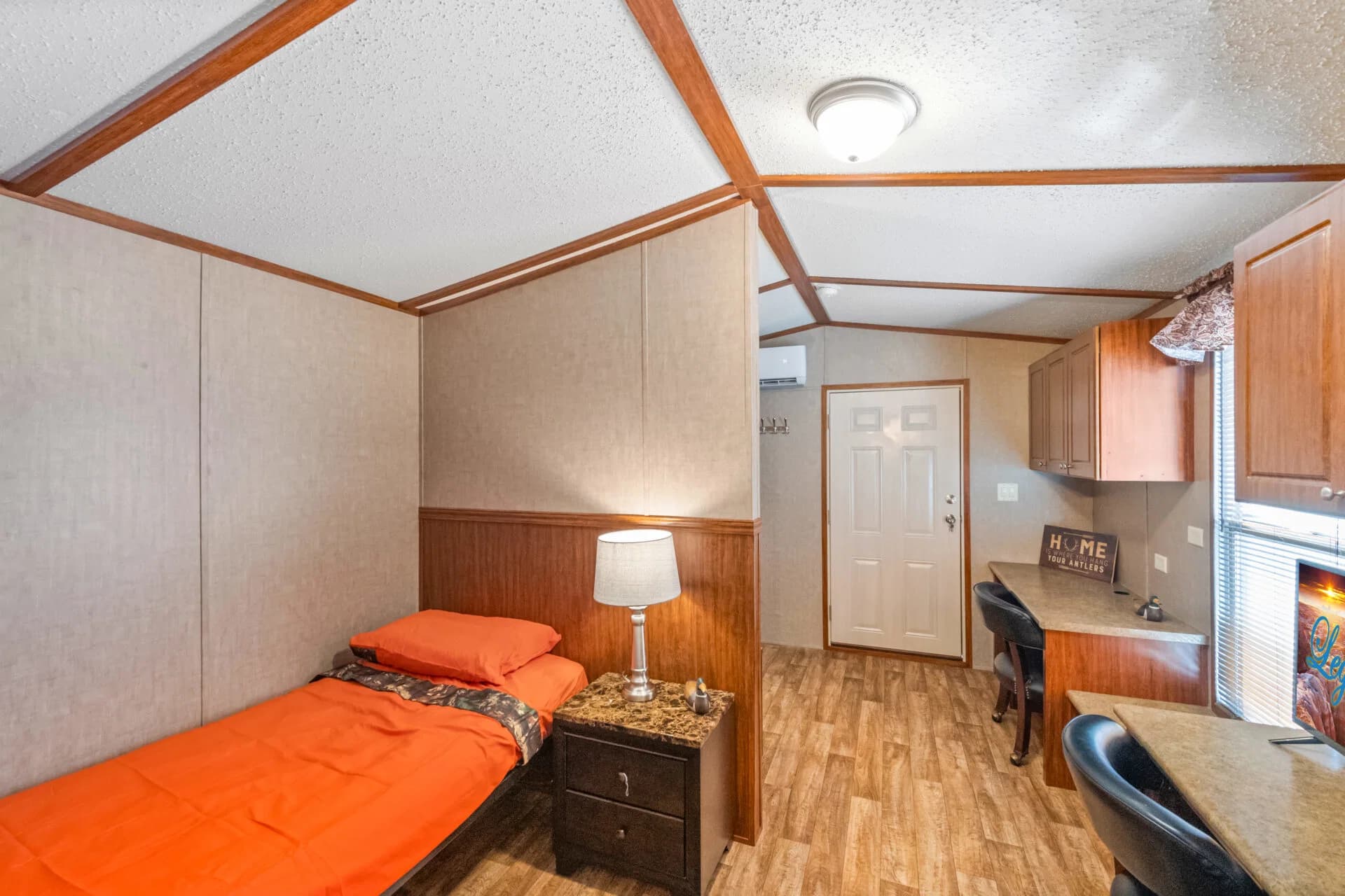 Select s-1234-32a interior home features