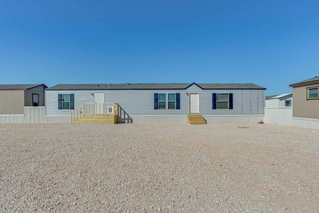 Select s-1672-32b elevation and exterior home features