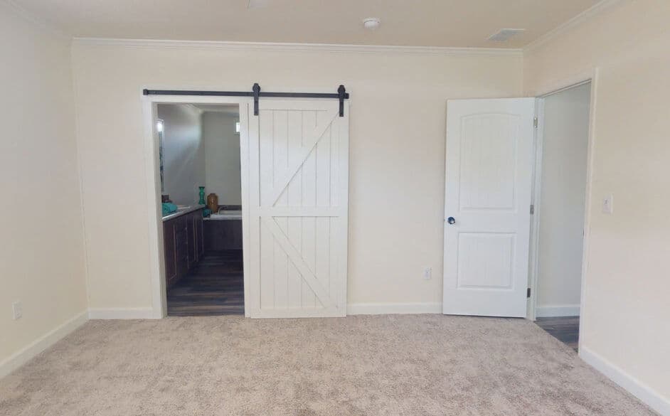 Reserve s56j bedroom home features