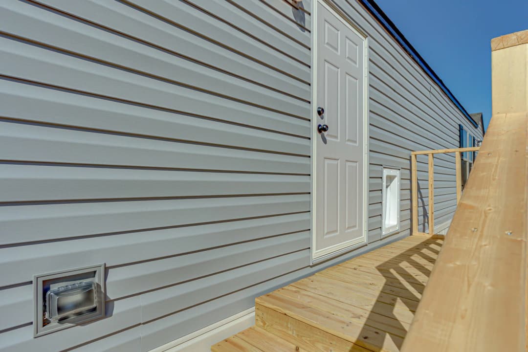 Select s-1672-32b exterior home features