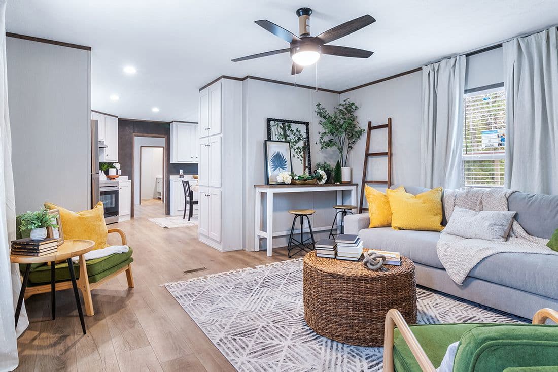 Select 16723f interior home features