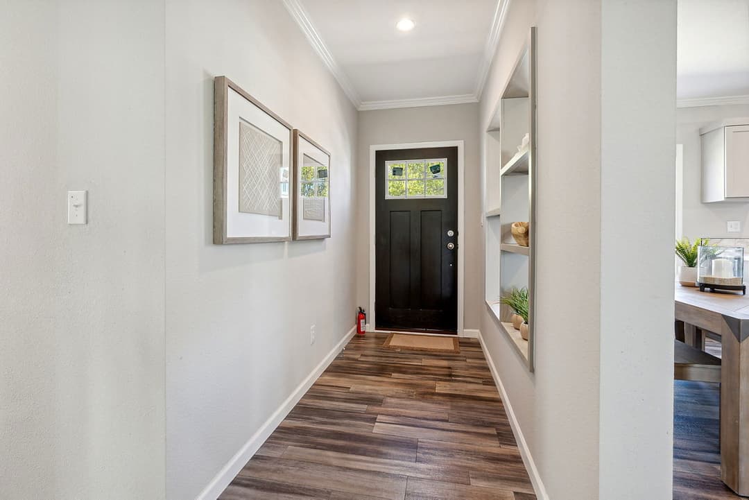 Innovation 3268h interior home features