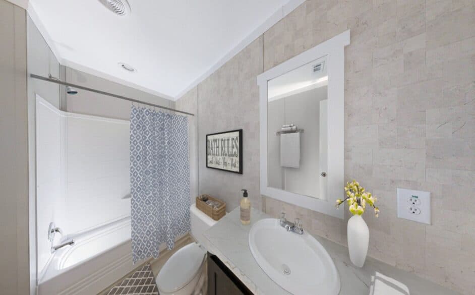 Frontier lodge t68s bathroom home features