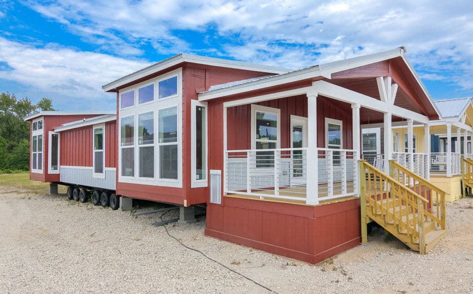 Swan l52ep8 hero, elevation, and exterior home features