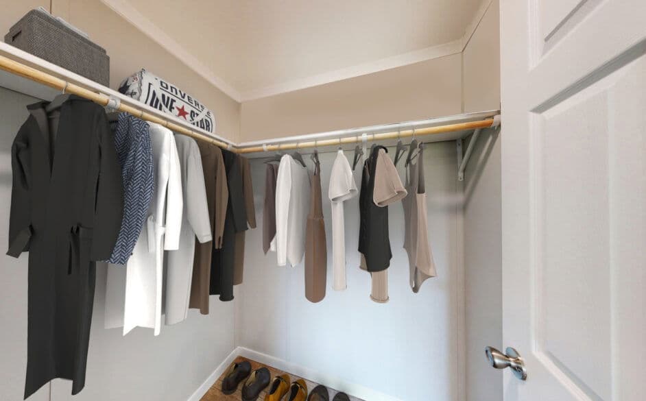 Cimarron 2368 bedroom home features