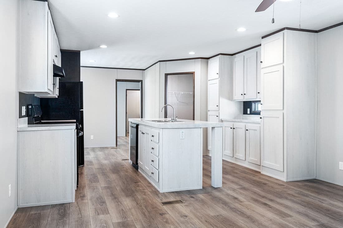 Select 16723b kitchen home features