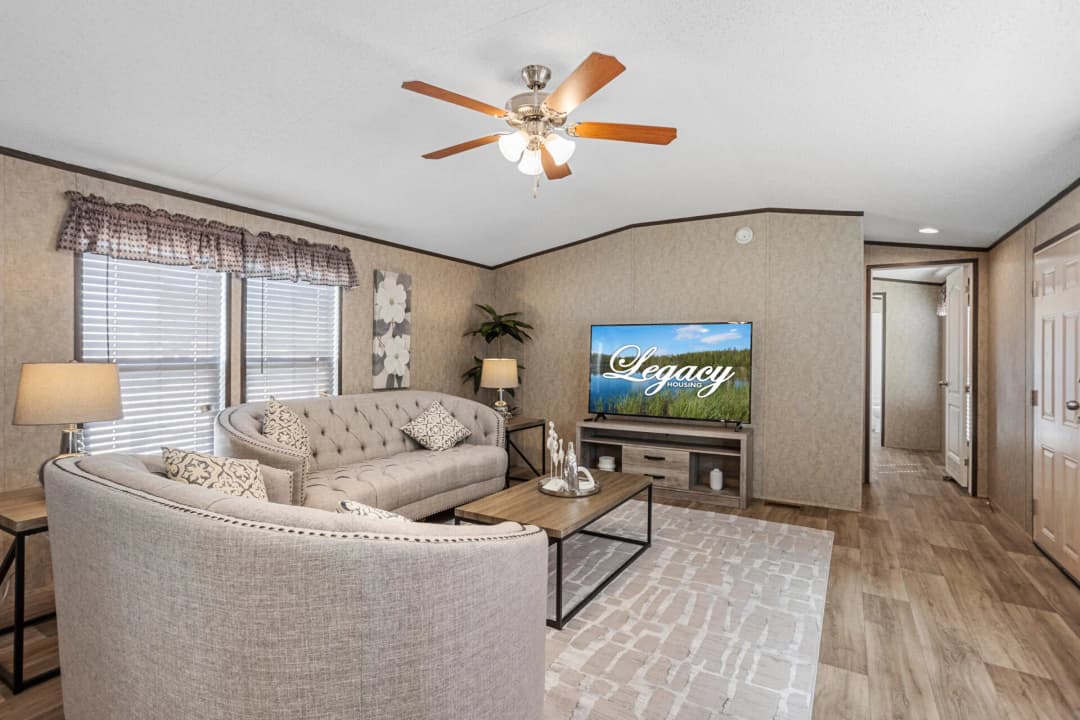 Classic c-1680-32d interior home features