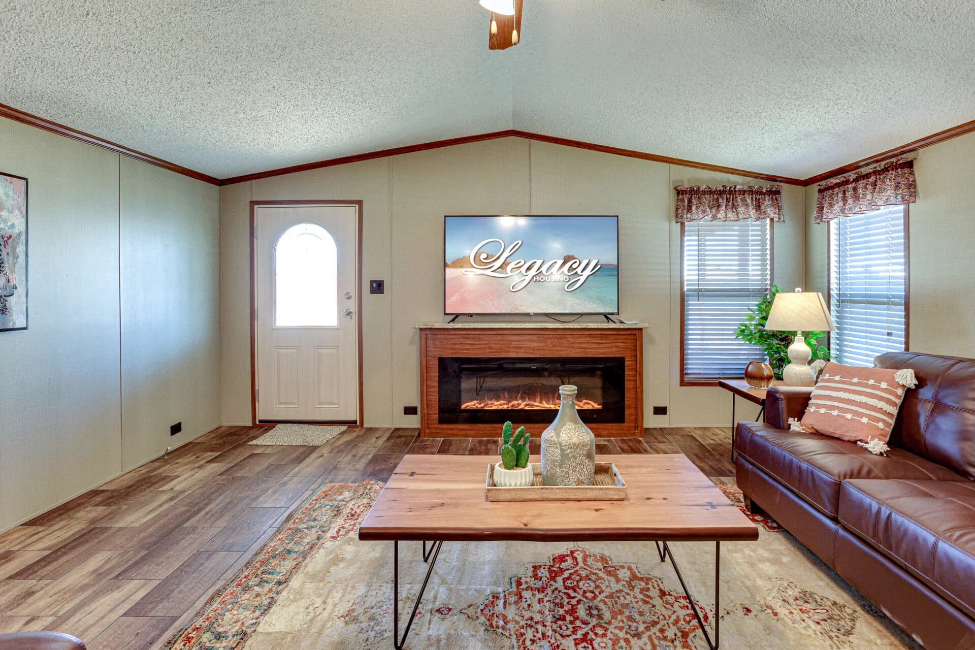 Classic c-1864-22a interior home features
