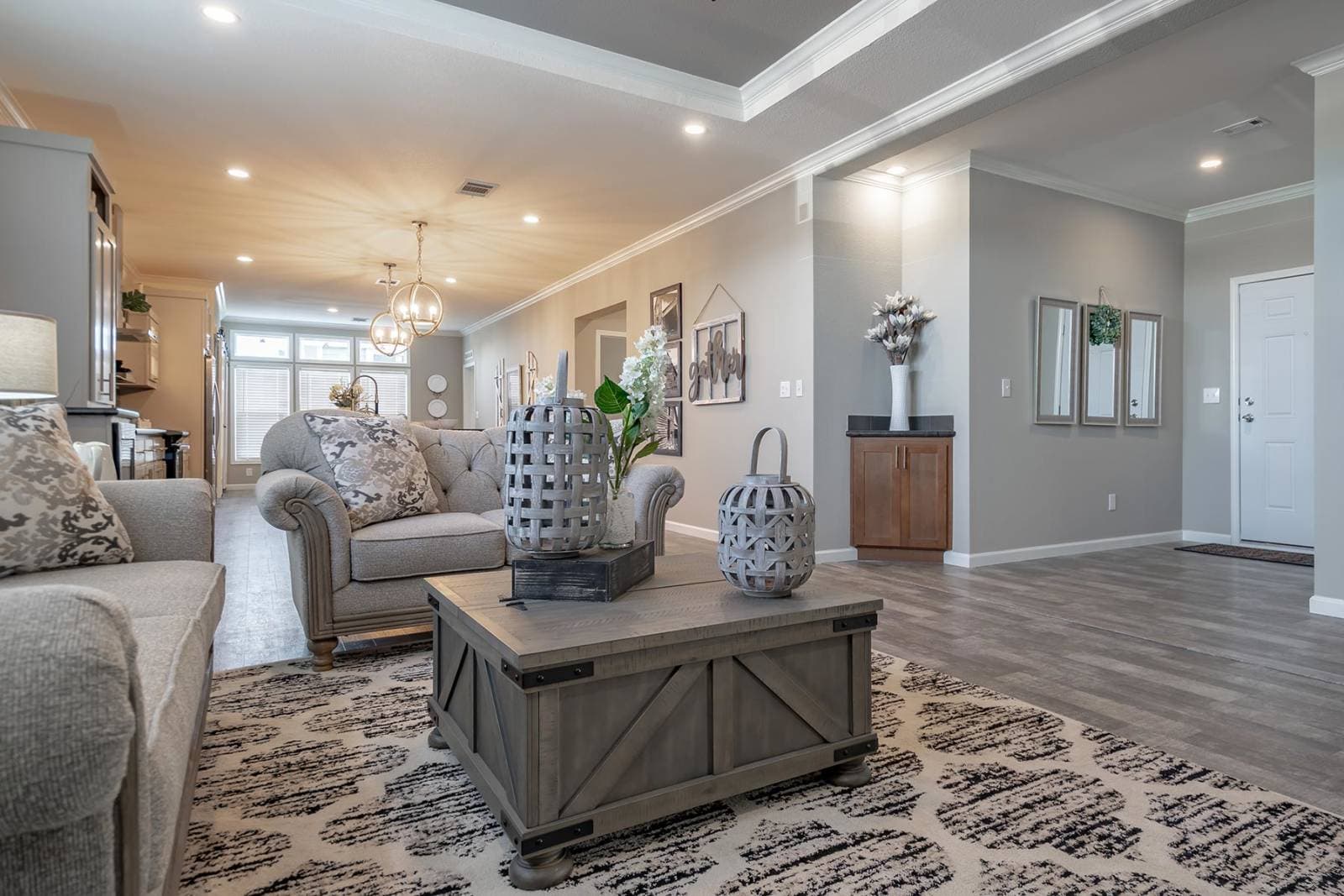 Innovation 3268c living room home features