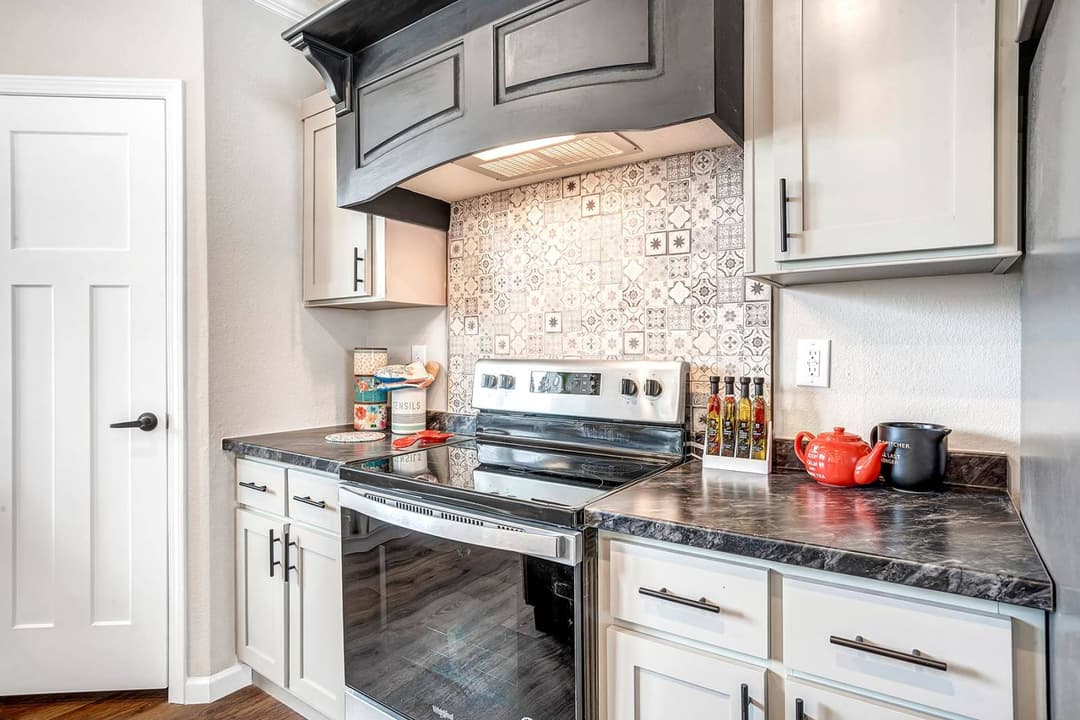 Titan extreme 3276f kitchen home features