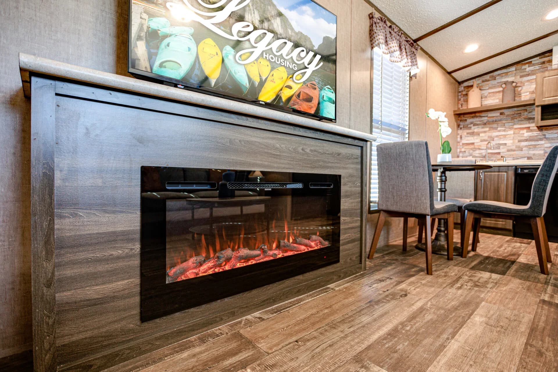 Select s-1236-11fla interior home features