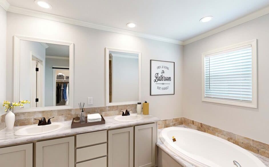 Beaumont 5079 bathroom home features