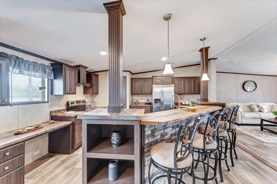 Classic c-3280-42.5b kitchen home features