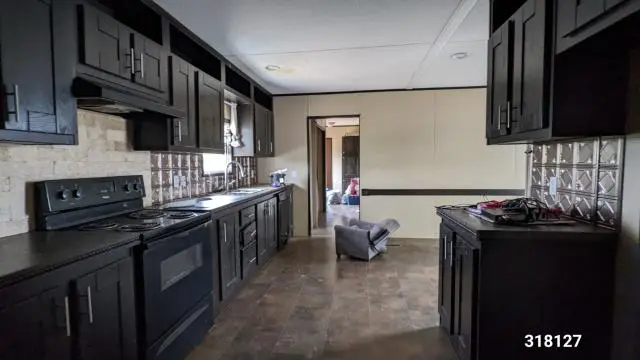 2015 clayton sierra vista (bank repo) kitchen home features