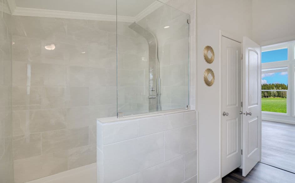 Swan l52ep8 bathroom home features