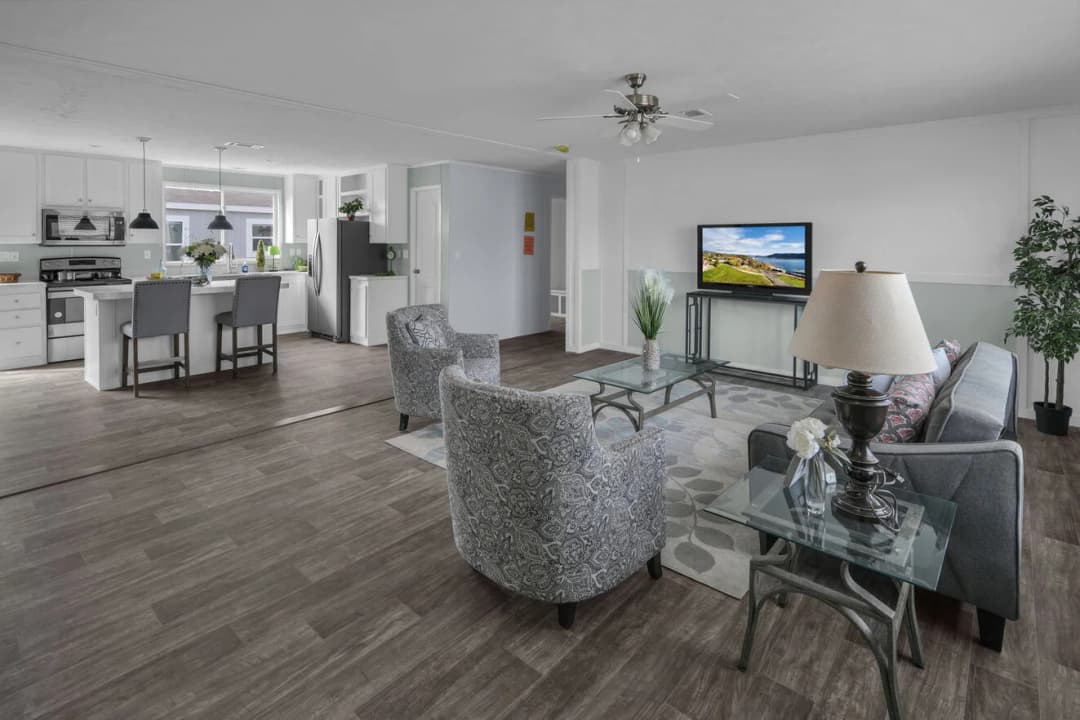 Valu maxx premier 32643e interior home features