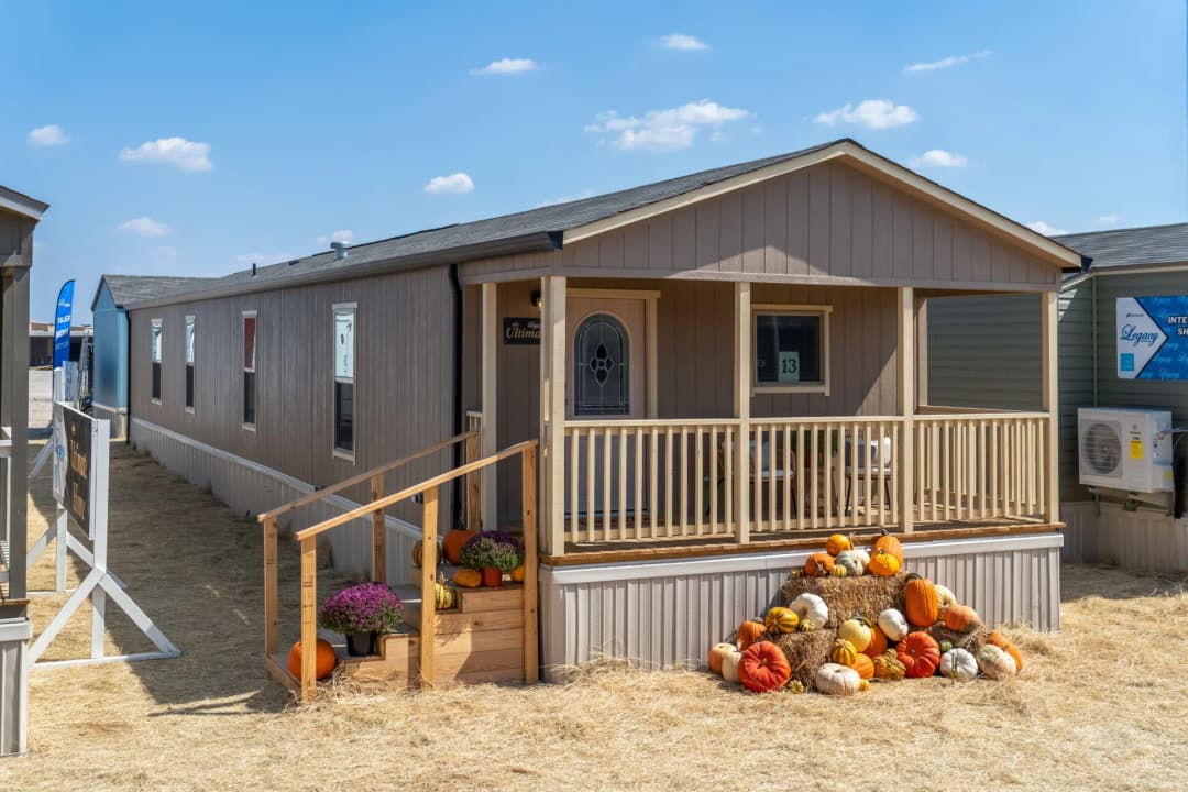 Classic c-1680-32flp elevation and exterior home features