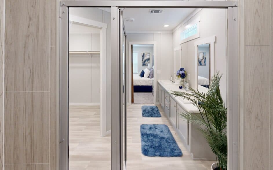 Vaquero t56p bathroom home features