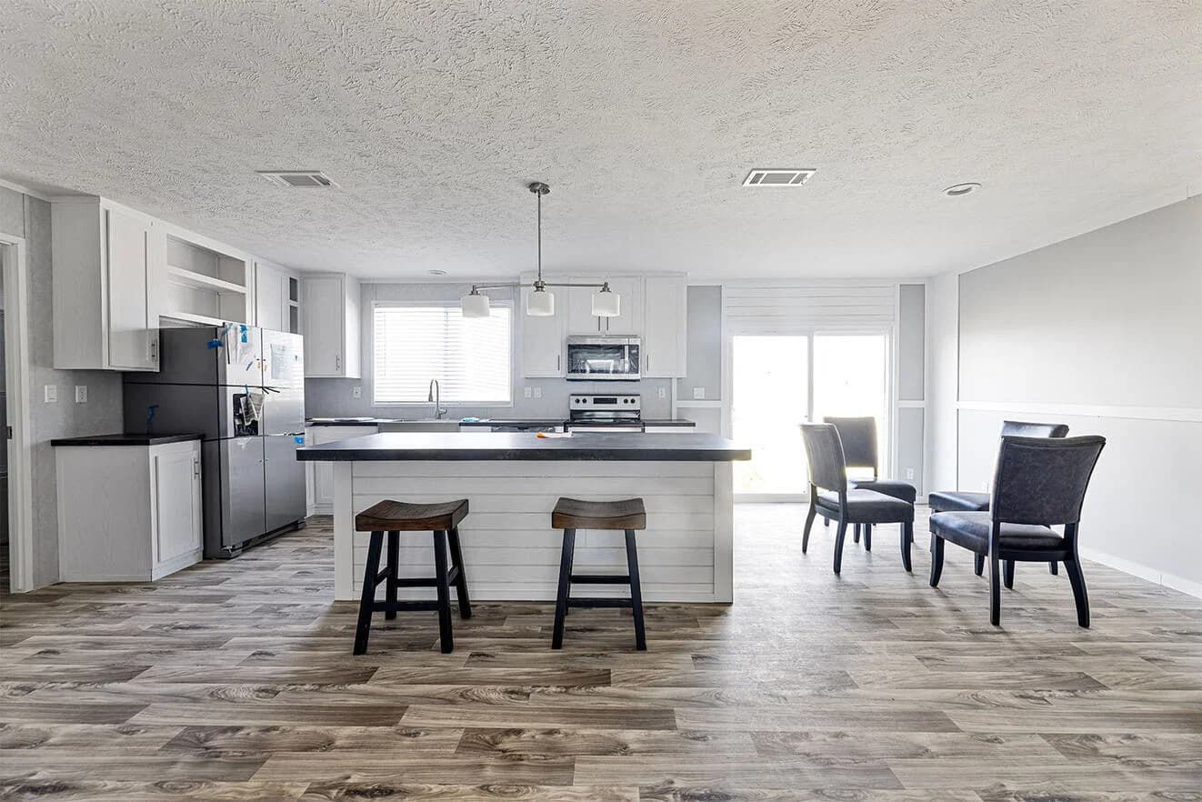 Valu maxx premier 32684e interior home features