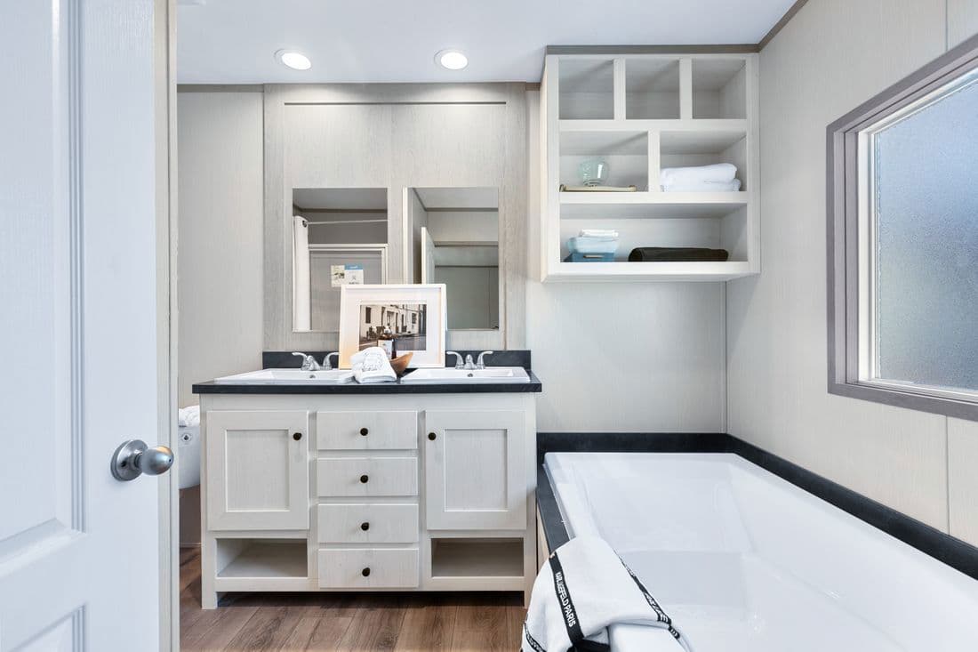 Porch living series 16682a bathroom home features