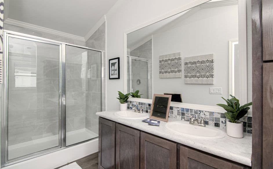 Robin d56ep8 bathroom home features