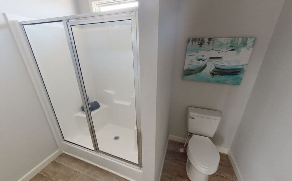 Radiant d46dp8 bathroom home features