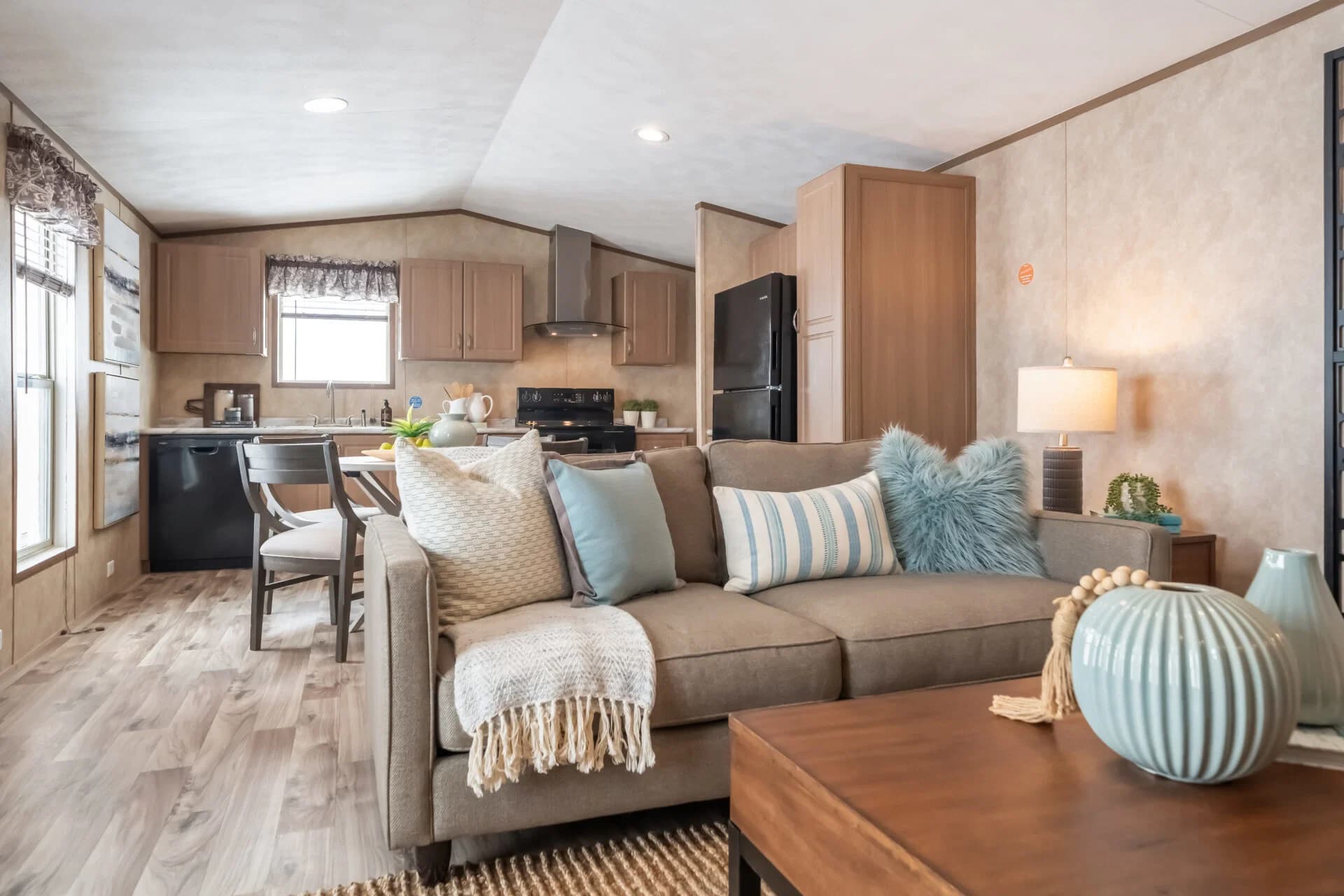Select s-1460-21sa interior home features