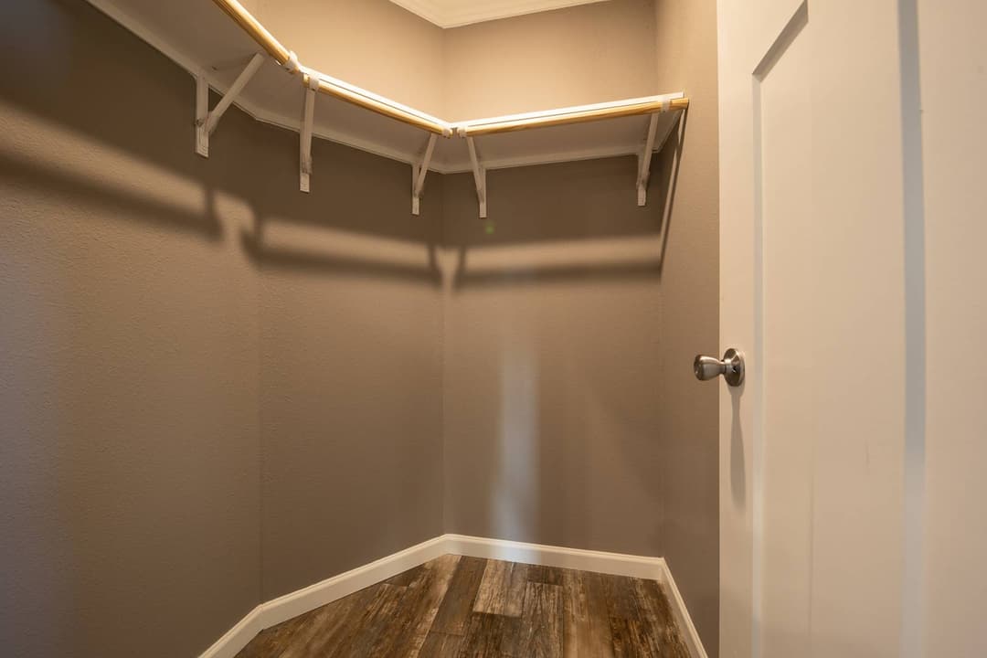 Titan extreme 3266a [the aspen] interior home features