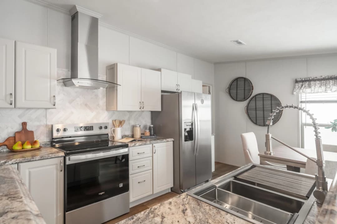 Heritage h-3256-32d kitchen home features