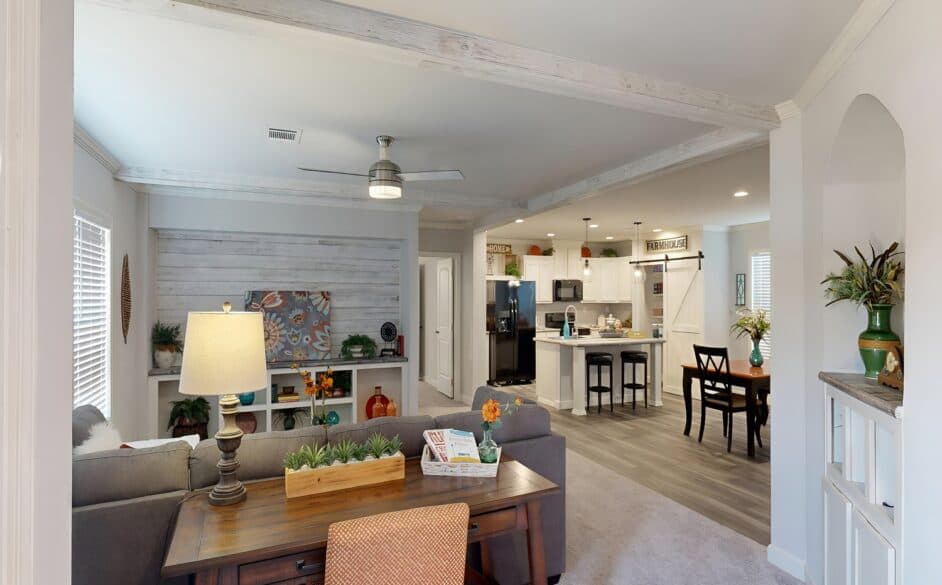 Magnolia 6356 interior home features