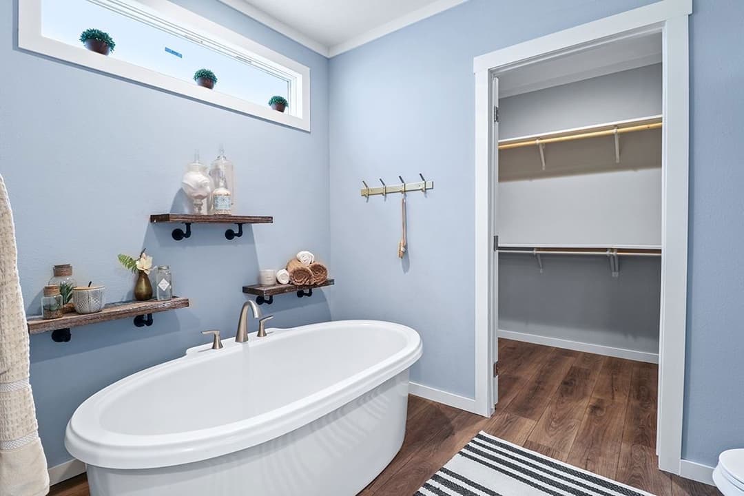 The vail bathroom home features