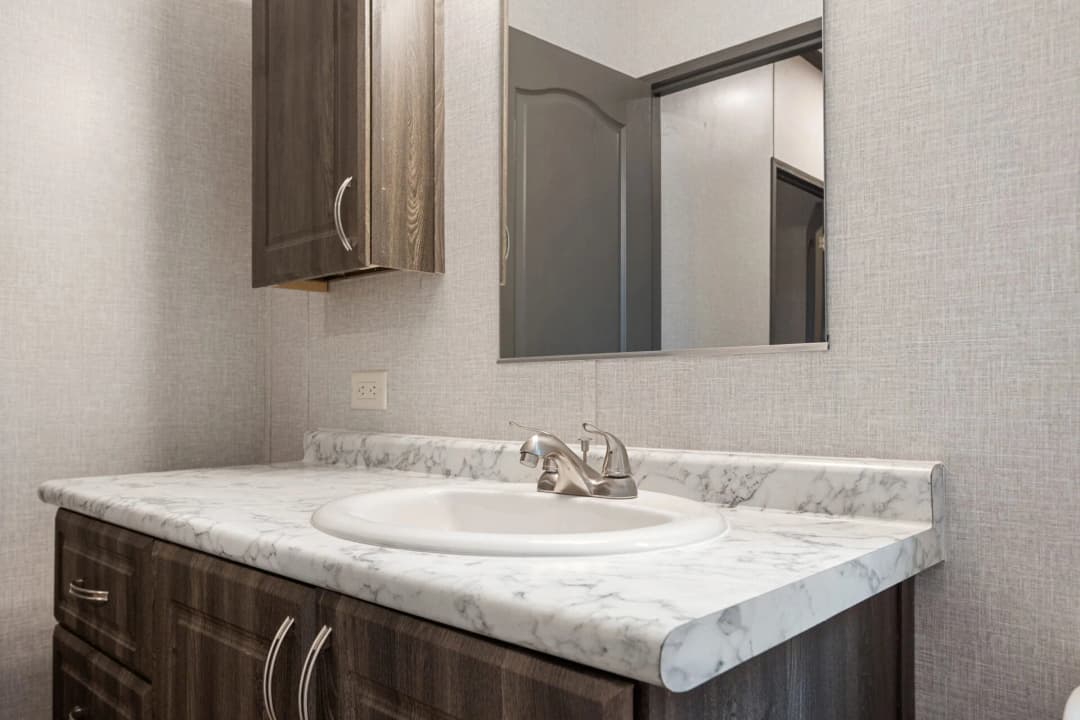 Select s-3252-32d bathroom home features