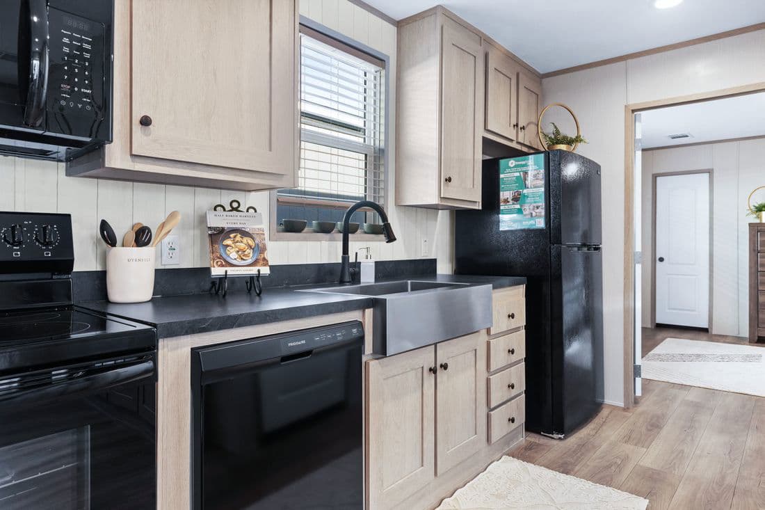 Anniversary 16763a kitchen home features