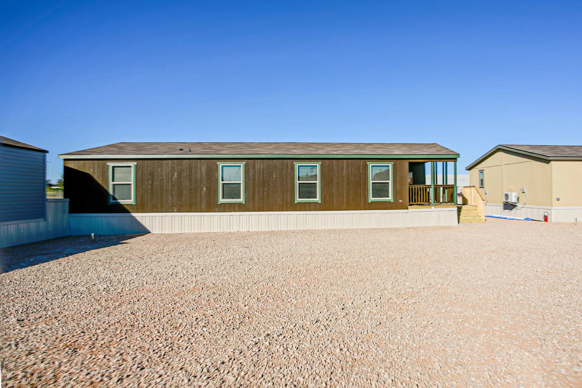 Classic c-3264-32bp elevation and exterior home features