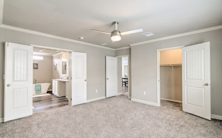 Magnolia 6360 bedroom home features