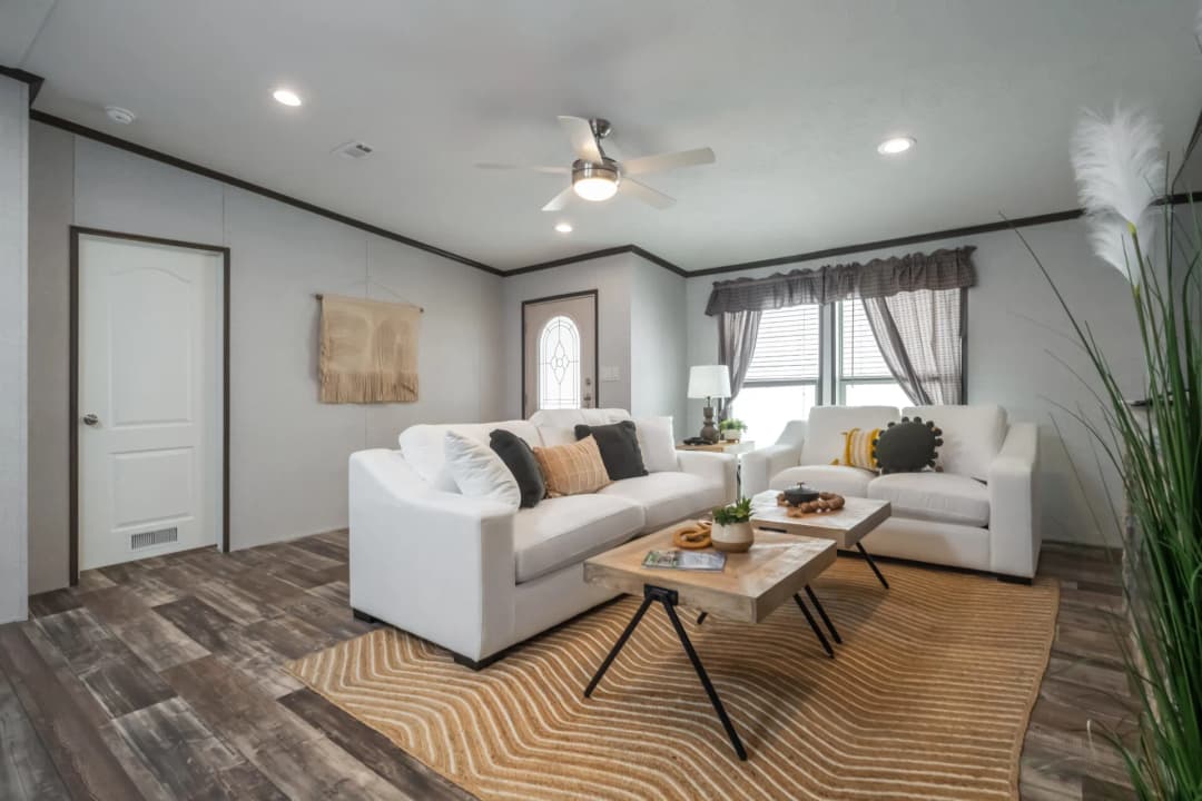 Select s-3256-42a interior home features