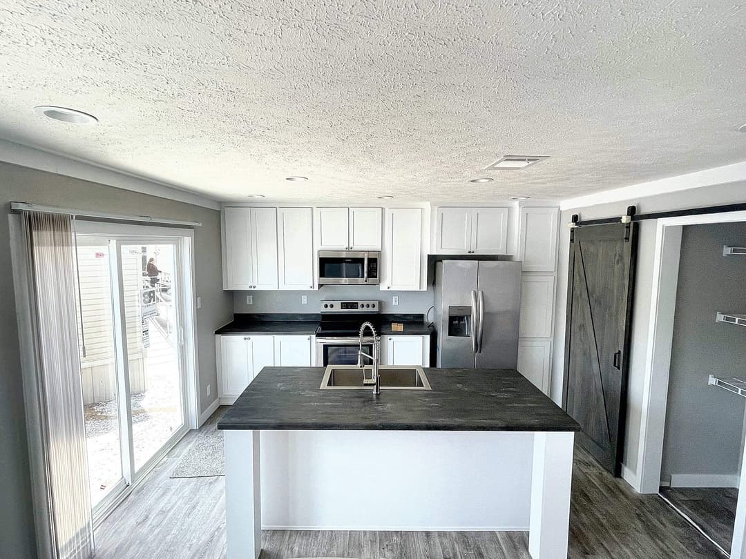 The stephens kitchen home features