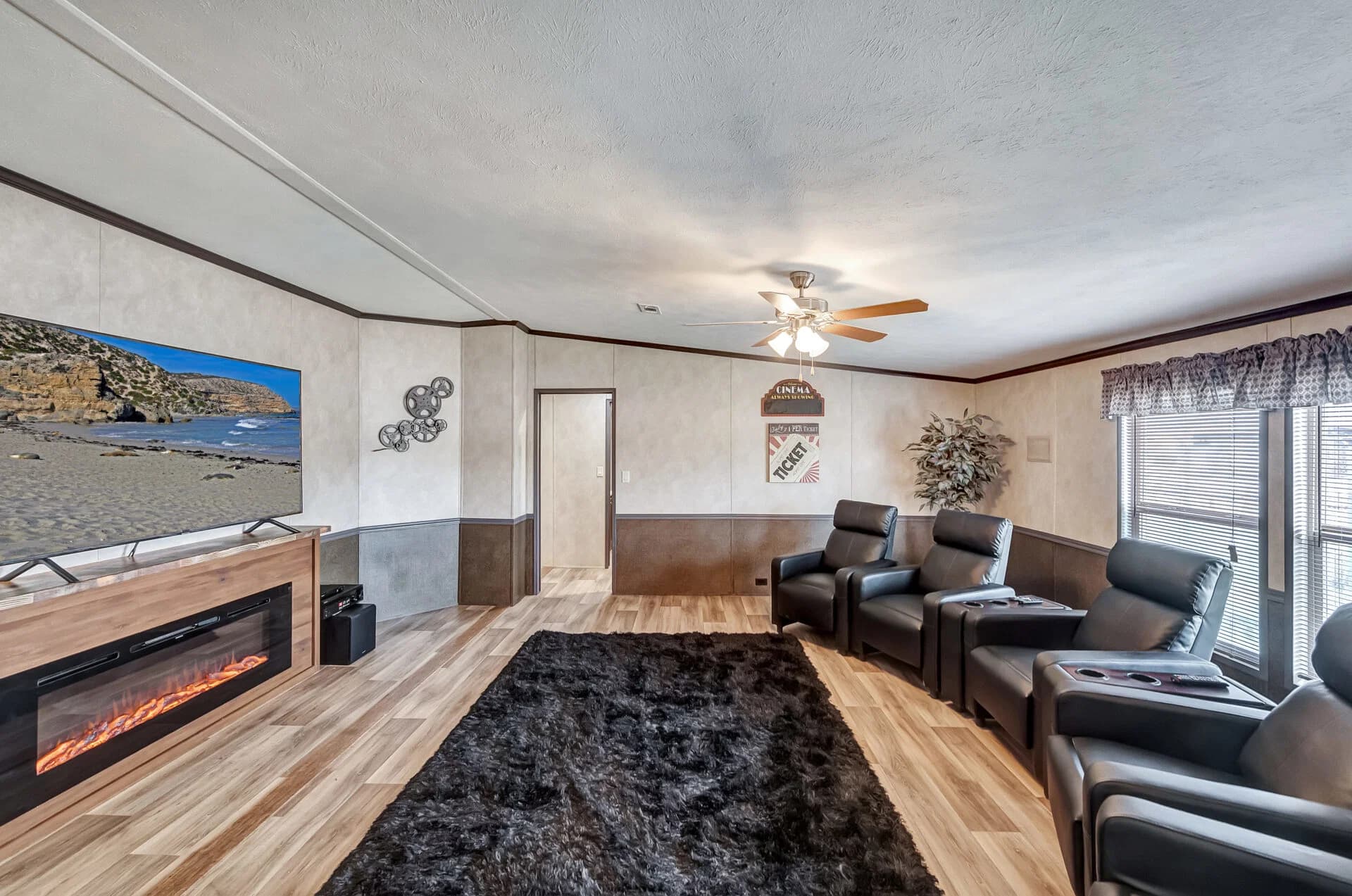 Classic c-3280-42.5b interior home features