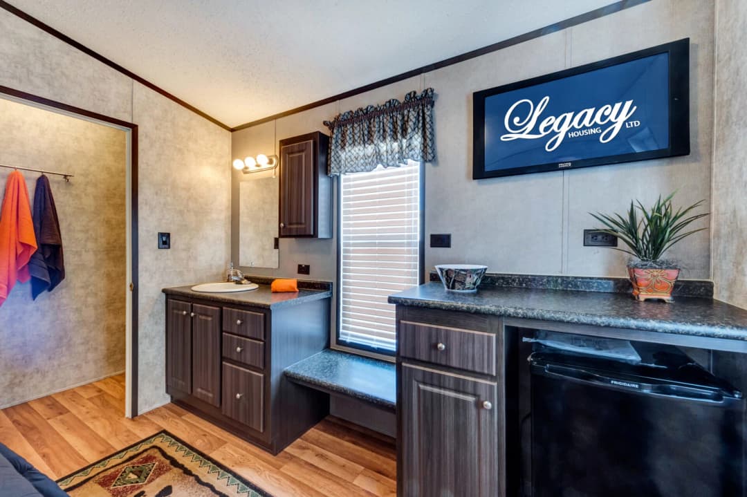 Select s-1240-22a interior home features