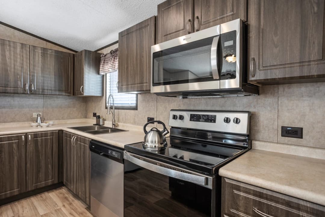 Classic c-1680-32d kitchen home features