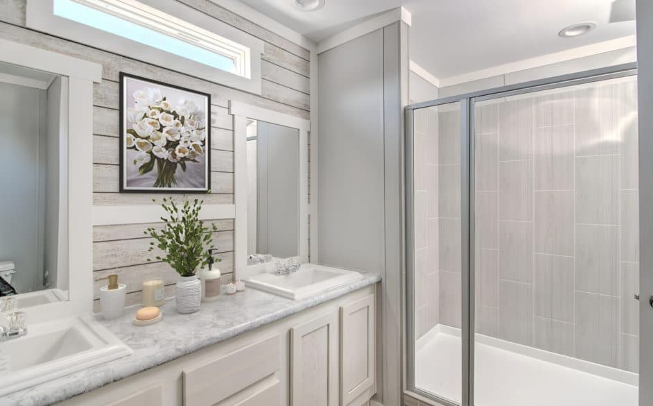 Sundown sanctuary k76p bathroom home features