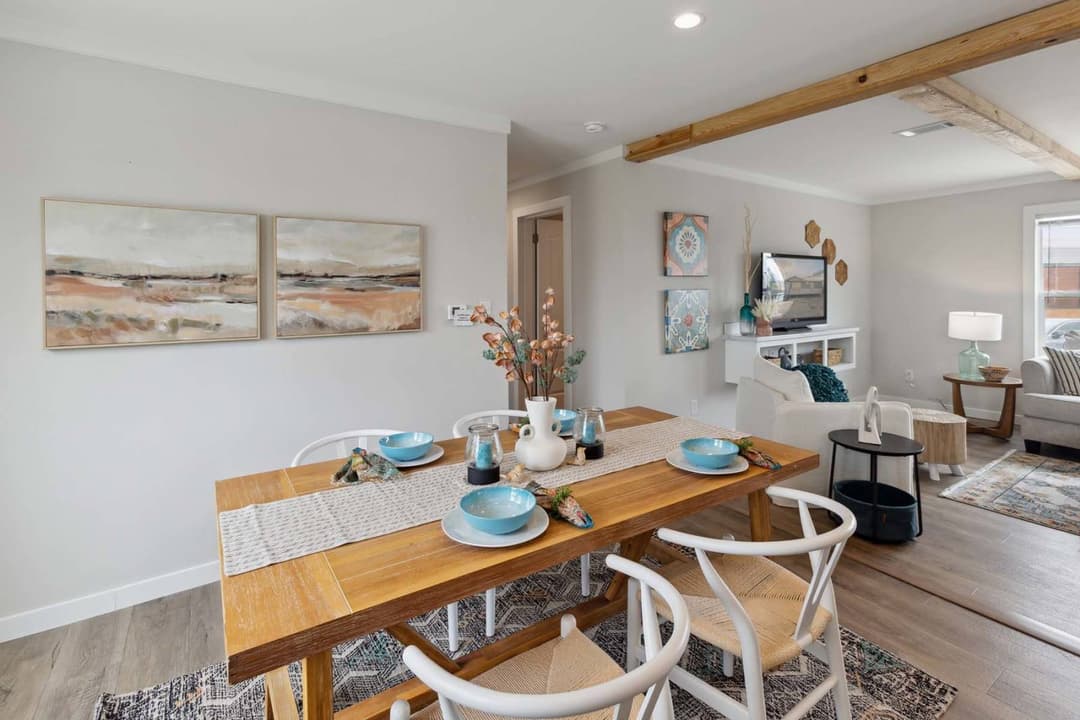 Ws2856h interior home features