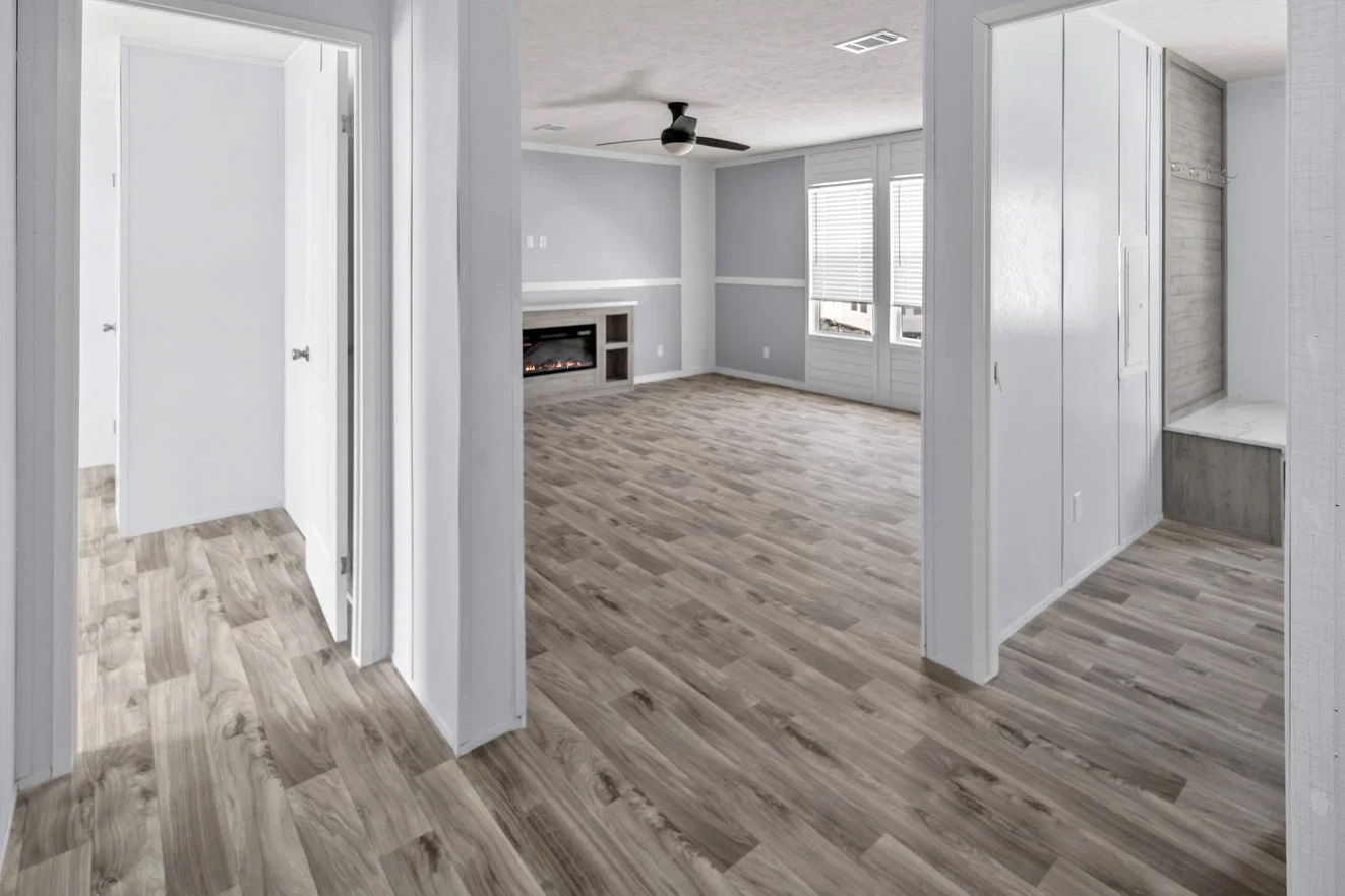 Valu maxx premier 32684f interior home features