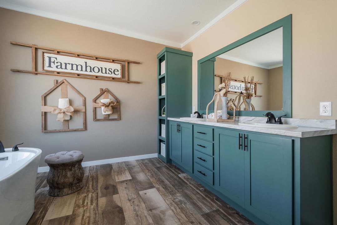 Innovation 3266f bathroom home features