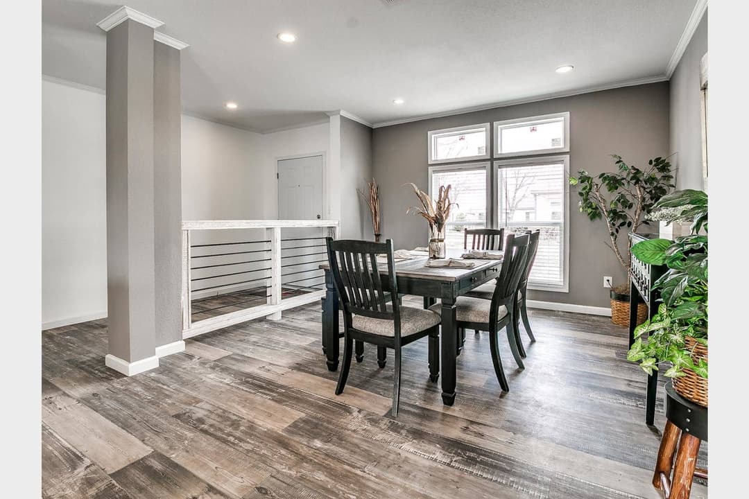 Titan extreme 3266a [the aspen] interior home features