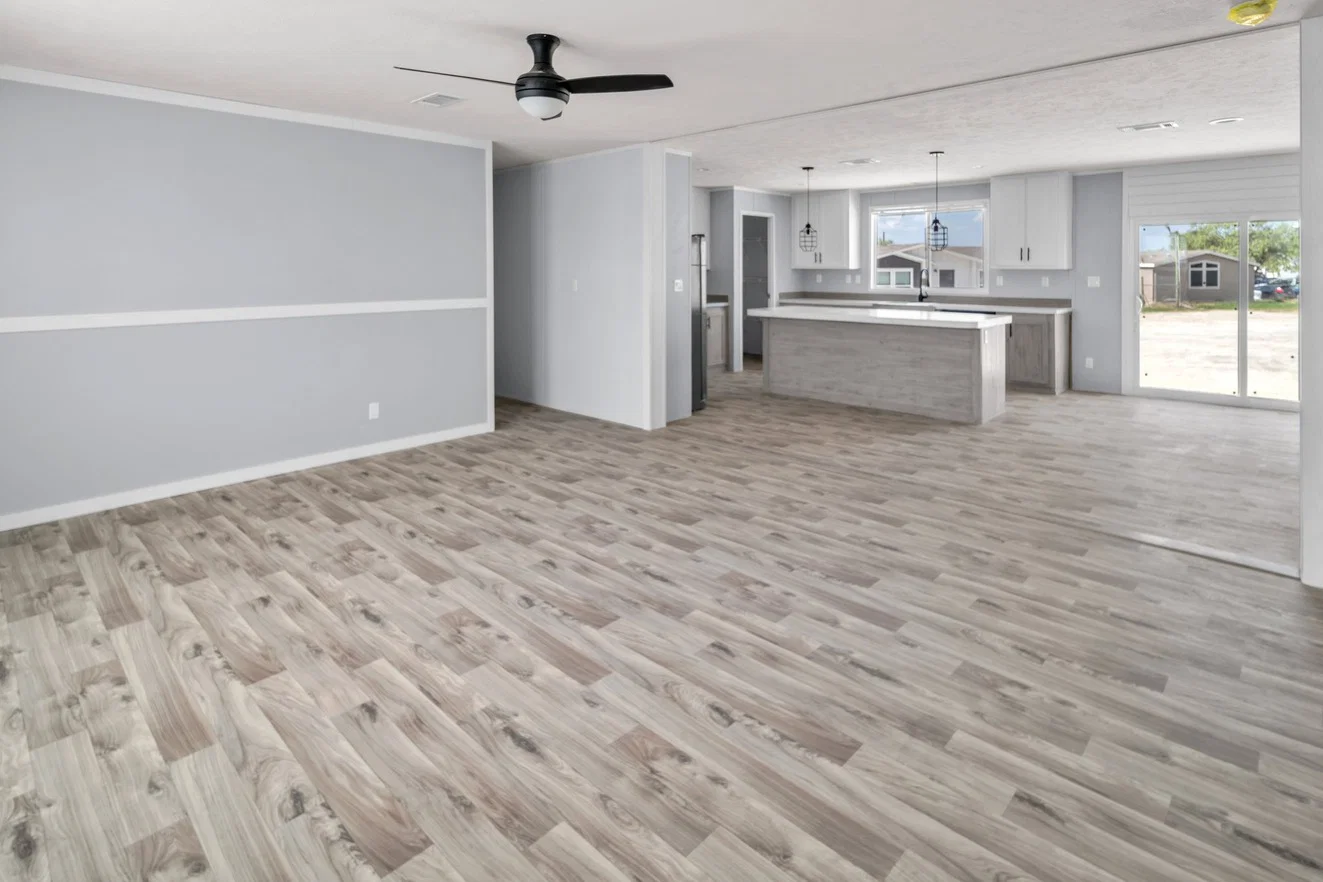 Valu maxx premier 32684f interior home features